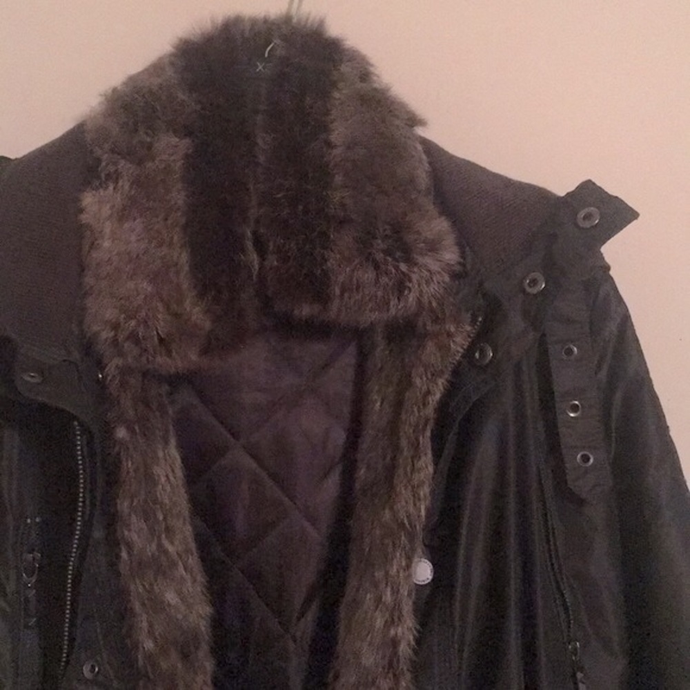 BCBG Max Azria Taylor Removable Rabbit Fur - Picture 13 of 16
